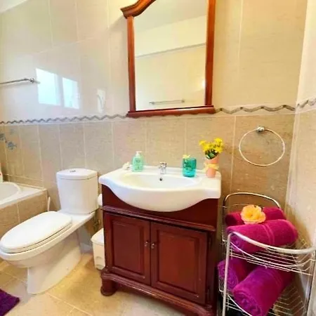 La Conchiglia Nissi Front With Pool & Sea View *