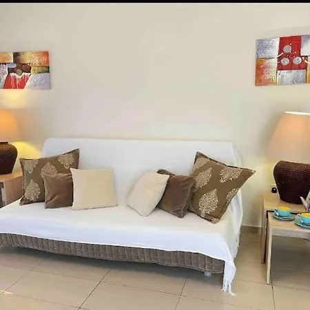 Willa La Conchiglia Nissi Front With Pool & Sea View