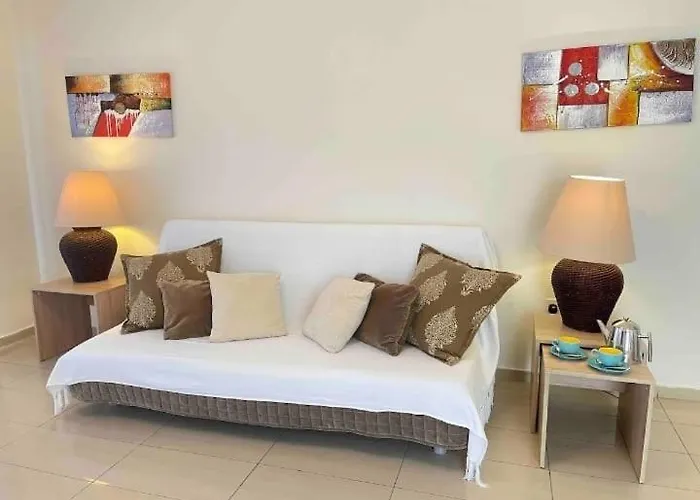 Villa La Conchiglia Nissi Front With Pool & Sea View